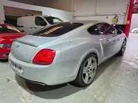 Usado Bentley Continental GT 560 CV (411 kW) 2004 Gris / plata Coupe