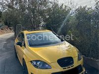 Usado Seat Leon CUPRA 265 CV (194 kW) 2010 Amarillo Berlina