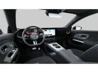 Nuevo Mercedes CLA180 136 CV (100 kW) 2025 Blanco polar Berlina
