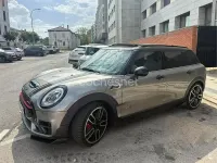 Usado Mini John Cooper Works Clubman 231 CV (169 kW) 2016 Gris / plata Familiar