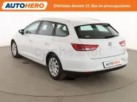Usado Seat Leon Ecomotive 110 CV (80 kW) 2015 Blanco Familiar