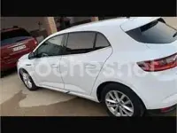 Usado Renault Mégane IV Life 90 CV (66 kW) 2017 Blanco Berlina