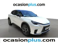 Usado Lexus LBX 136 CV (100 kW) 2024 Blanco SUV