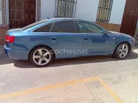 Usado Audi A6 225 CV (165 kW) 2004 Azul Berlina