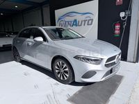 Usado Mercedes A200 163 CV (119 kW) 2024 Gris / plata Berlina