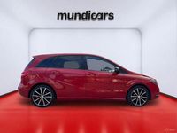Usado Mercedes B180 AMG line 109 CV (80 kW) 2013 Rojo Monovolumen