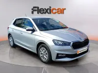 Occasion Skoda Fabia Ambition 80 ch (58 kW) 2023 Gris Citadine