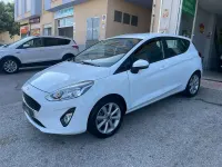 Usado Ford Fiesta Trend 85 CV (62 kW) 2018 Blanco Utilitario