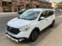 Usado Dacia Lodgy Stepway 102 CV (75 kW) 2019 Blanco Monovolumen