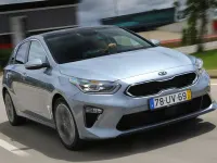 Usado Kia Ceed 101 CV (74 kW) 2019 Blanco Utilitario
