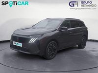 Usado Peugeot 5008 Allure 136 CV (100 kW) 2025 Gris / plata SUV