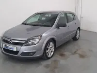 Usado Opel Astra Cosmo 120 CV (88 kW) 2006 Gris / plata Berlina
