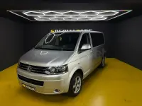 Usado VW Caravelle Comfortline 180 CV (132 kW) 2010 Gris / plata Van