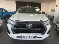 Usado Toyota HiLux Plus 150 CV (110 kW) 2021 Blanco Pickup/Camioneta