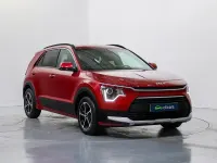 Usado Kia Niro 183 CV (134 kW) 2023 Rojo SUV