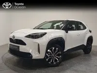 Usado Toyota Yaris Cross Active 116 CV (85 kW) 2022 Blanco SUV