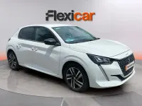 Usado Peugeot 208 Allure 101 CV (74 kW) 2023 Blanco Utilitario