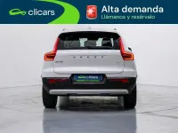 Usado Volvo XC40 Plus 179 CV (131 kW) 2022 Blanco SUV