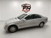 Usado Mercedes C220 Classic 125 CV (91 kW) 2000 Gris / plata Berlina