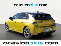Usado Opel Astra GS Line 130 CV (95 kW) 2023 Amarillo Utilitario