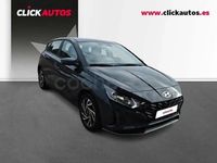 Usado Hyundai i20 100 CV (73 kW) 2025 Gris / plata Utilitario
