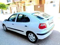 Usado Renault Mégane GrandTour Authentique 110 CV (80 kW) 2002 Blanco Familiar