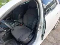 Usado Renault Mégane LIMITED 115 CV (84 kW) 2019 Blanco Berlina