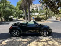 Usado VW Beetle Karmann 105 CV (77 kW) 2015 Negro Utilitario