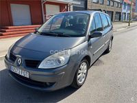 Usado Renault Scénic II Dynamique 105 CV (77 kW) 2006 Gris / plata Monovolumen