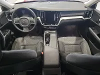 Usado Volvo V60 Core 197 CV (144 kW) 2025 Rojo Familiar