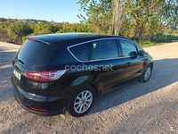 Usado Ford S-MAX Titanium 150 CV (110 kW) 2017 Negro Monovolumen