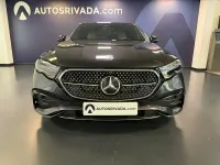 Usado Mercedes E220 197 CV (144 kW) 2024 Gris / plata Berlina