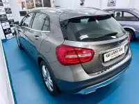 Usado Mercedes GLA220 Urban 170 CV (125 kW) 2015 Gris / plata SUV