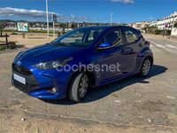 Usado Toyota Yaris Hybrid Active 116 CV (85 kW) 2024 Azul Berlina