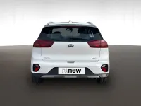 Używany Kia Niro 141 KM (103 kW) 2020 Biały SUV