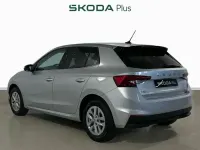 Usado Skoda Fabia Selection 115 CV (84 kW) 2024 Gris plata Utilitario