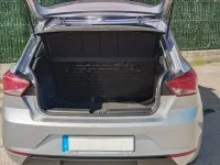 Usado Seat Ibiza Reference 95 CV (69 kW) 2019 Plateado Utilitario