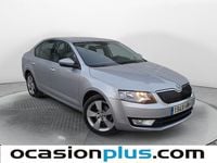 Usado Skoda Octavia Elegance 150 CV (110 kW) 2014 Plateado Utilitario