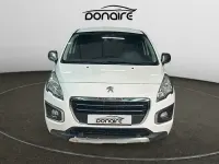 Usado Peugeot 3008 Active 120 CV (88 kW) 2014 Blanco Familiar