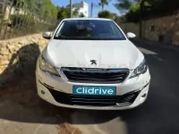 Usado Peugeot 308 SW Style 120 CV (88 kW) 2016 Blanco Familiar