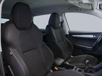 Usado Skoda Karoq Selection 150 CV (110 kW) 2025 Blanco SUV