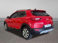 Usado Kia Stonic 101 CV (74 kW) 2024 Rojo SUV