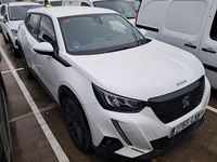 Usado Peugeot 2008 Active 110 CV (80 kW) 2021 Blanco SUV