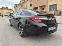 Usado Opel Insignia Selective 140 CV (102 kW) 2013 Marrón Berlina