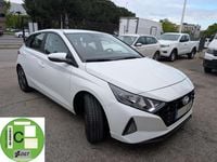 Usado Hyundai i20 101 CV (74 kW) 2022 Blanco Utilitario