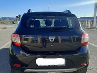 Usado Dacia Sandero Lauréate 90 CV (66 kW) 2016 Negro