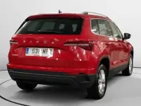 Usado Skoda Karoq Ambition 116 CV (85 kW) 2024 Rojo SUV