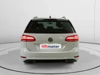 Usado VW Golf VII Advance 150 CV (110 kW) 2020 Blanco Familiar