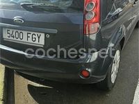 Usado Ford Fiesta Trend 68 CV (50 kW) 2006 Gris / plata Utilitario