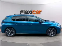 Usado Peugeot 308 Allure 131 CV (96 kW) 2024 Azul Berlina